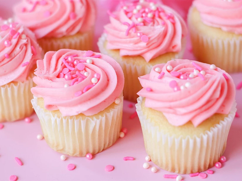 Cupcakes simples de baunilha