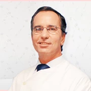 imagem do Pediatra Paulo Oom